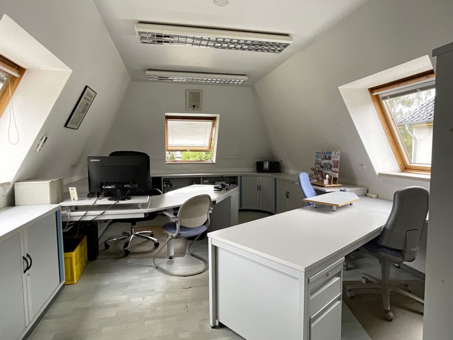Büro Anbau
