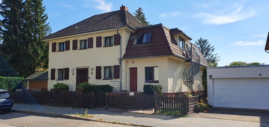 Straßenansicht NW